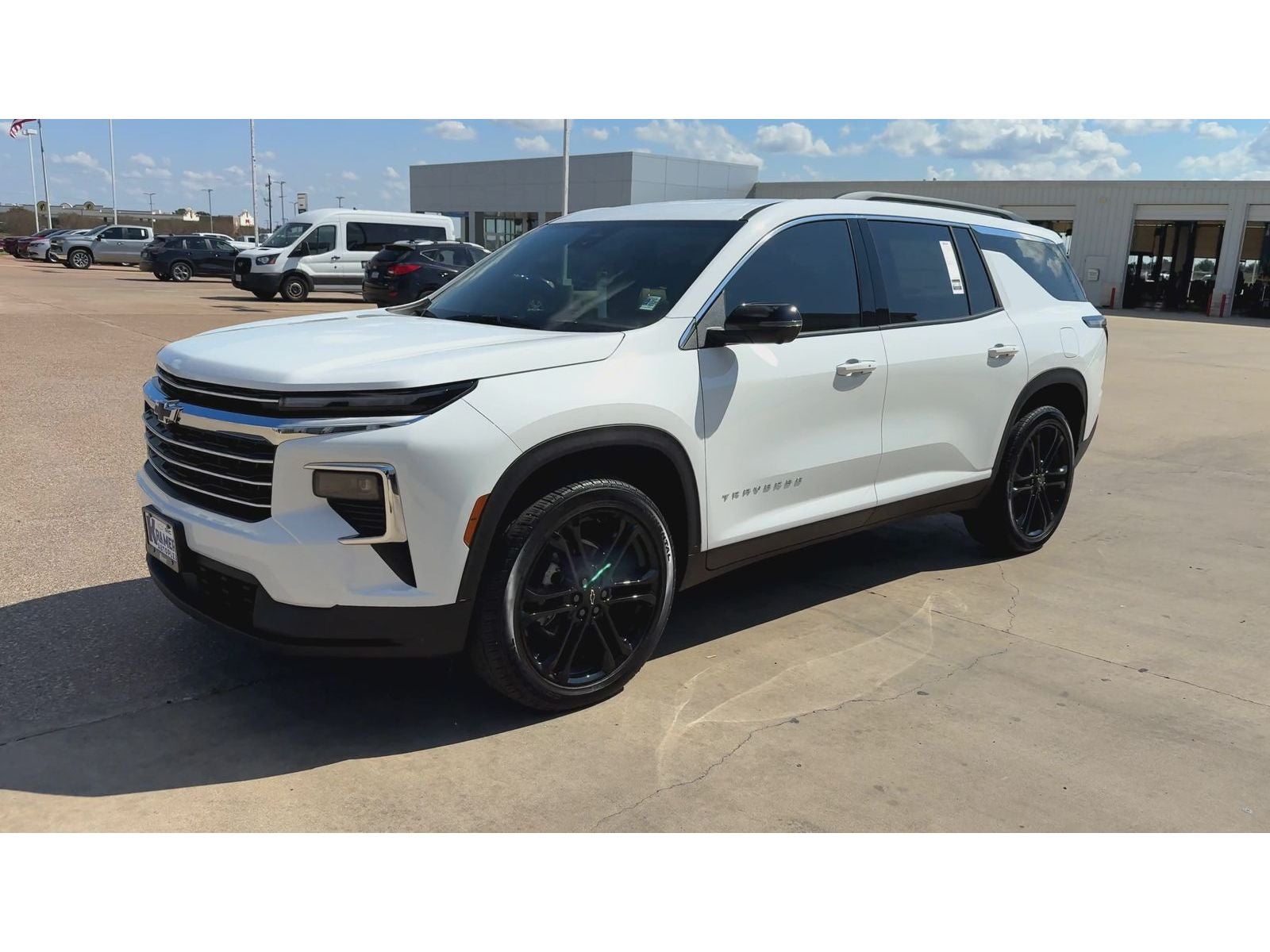 2027 Chevrolet Traverse LT