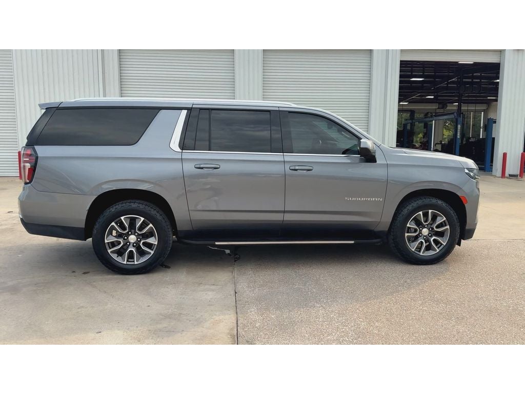2021 Chevrolet Suburban LT