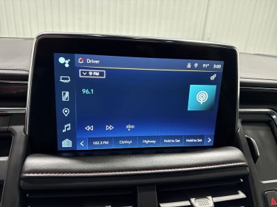 2023 Chevrolet Suburban RST