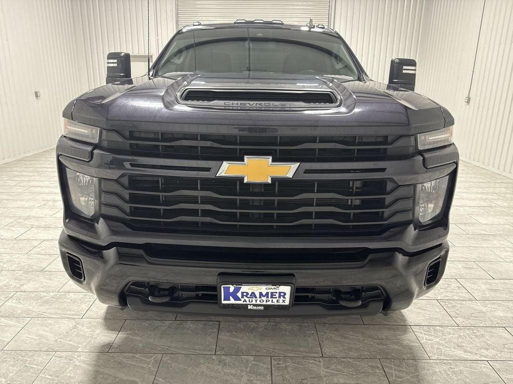 2024 Chevrolet Silverado 2500 HD Custom
