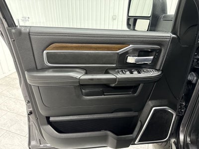 2024 RAM 2500 Laramie Crew Cab 4x4 6'4" Box