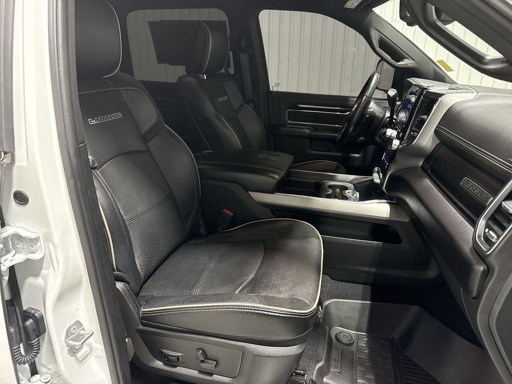 2022 RAM 2500 Laramie Crew Cab 4x4 6'4" Box