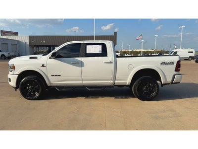 2022 RAM 2500 Laramie Crew Cab 4x4 6'4" Box
