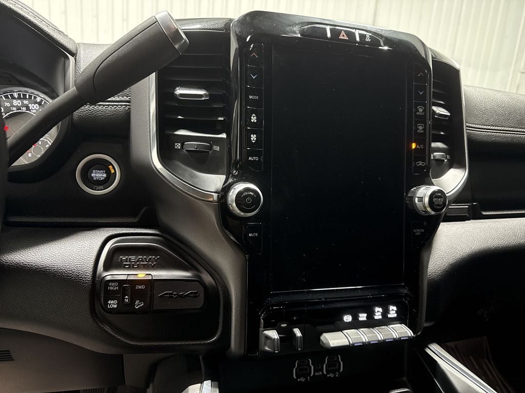 2022 RAM 2500 Laramie Crew Cab 4x4 6'4" Box