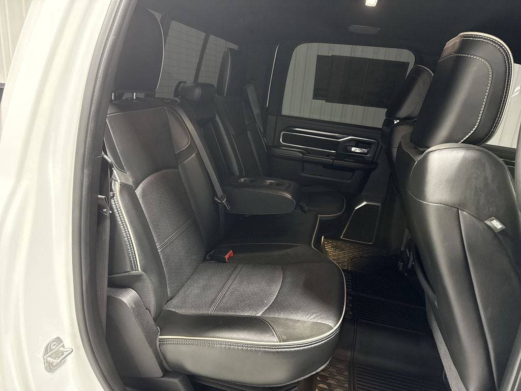 2022 RAM 2500 Laramie Crew Cab 4x4 6'4" Box