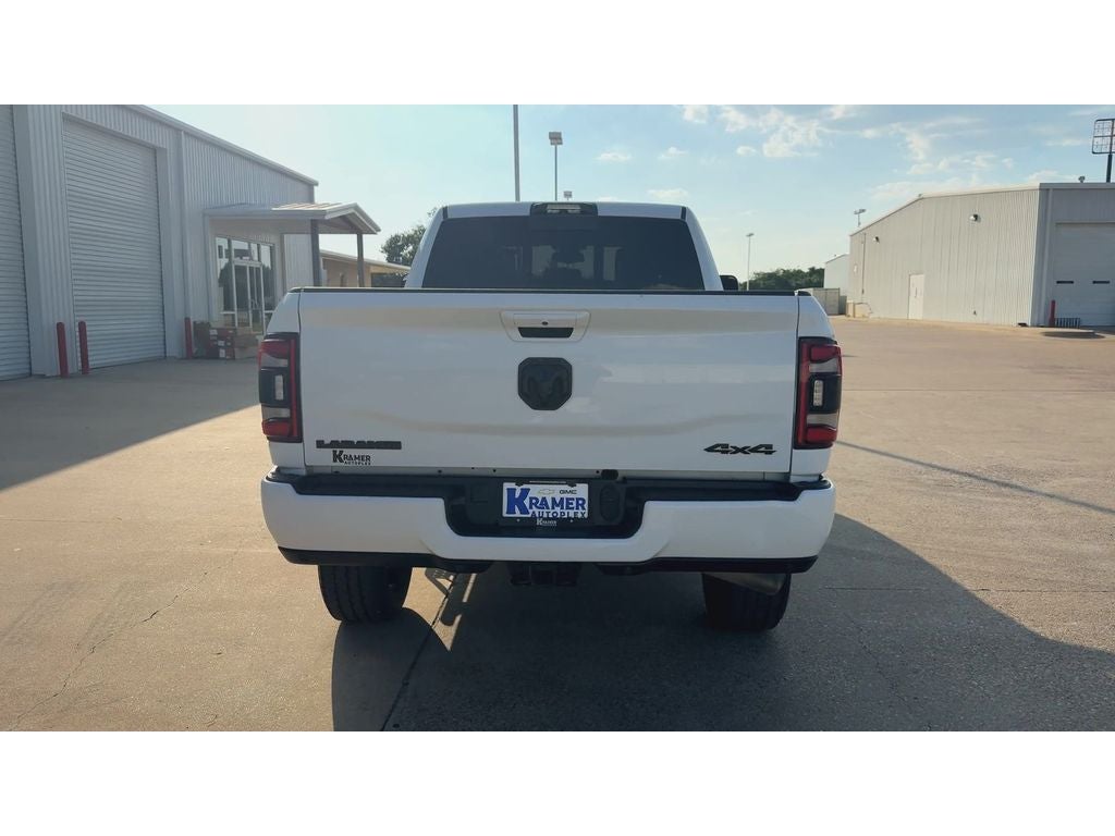 2022 RAM 2500 Laramie Crew Cab 4x4 6'4" Box