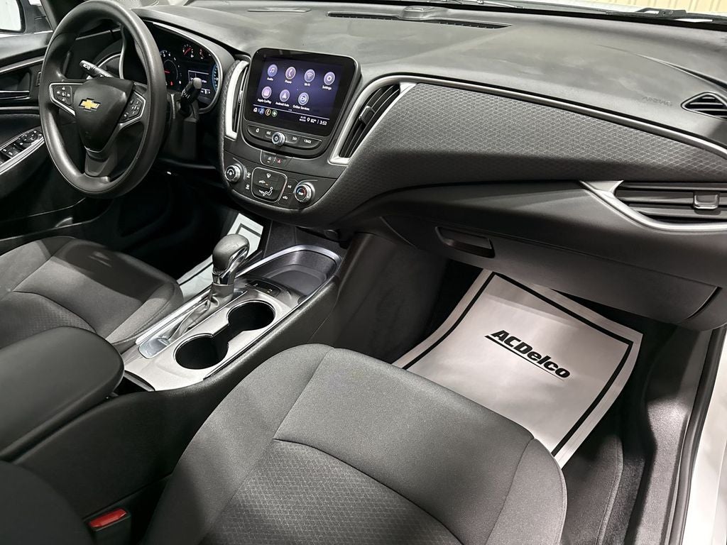 2022 Chevrolet Malibu LS