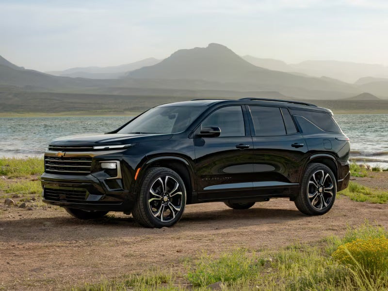 2027 Chevrolet Traverse front three-quarter view